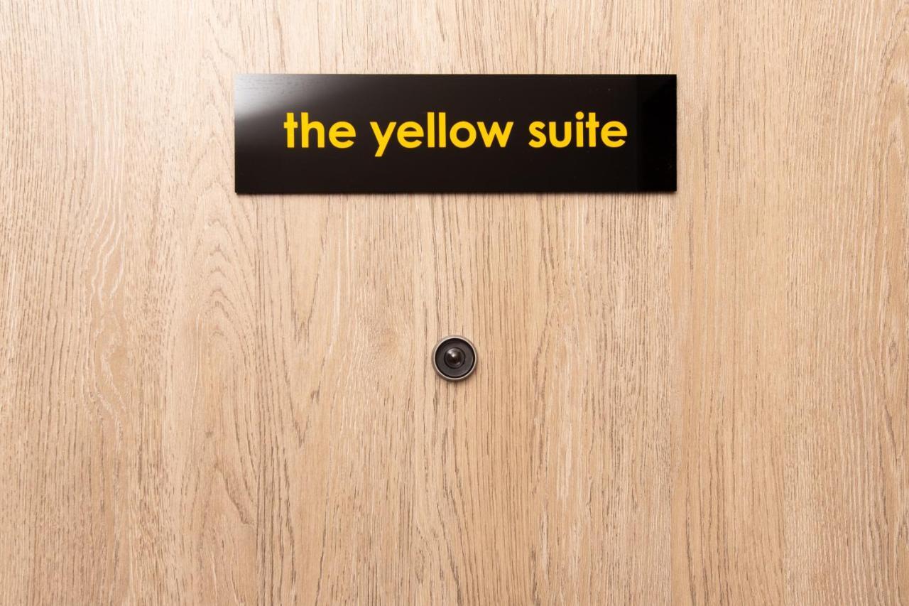 Downtown Luxury Boutique Suites : The Yellow Suite Tesalónica Exterior foto